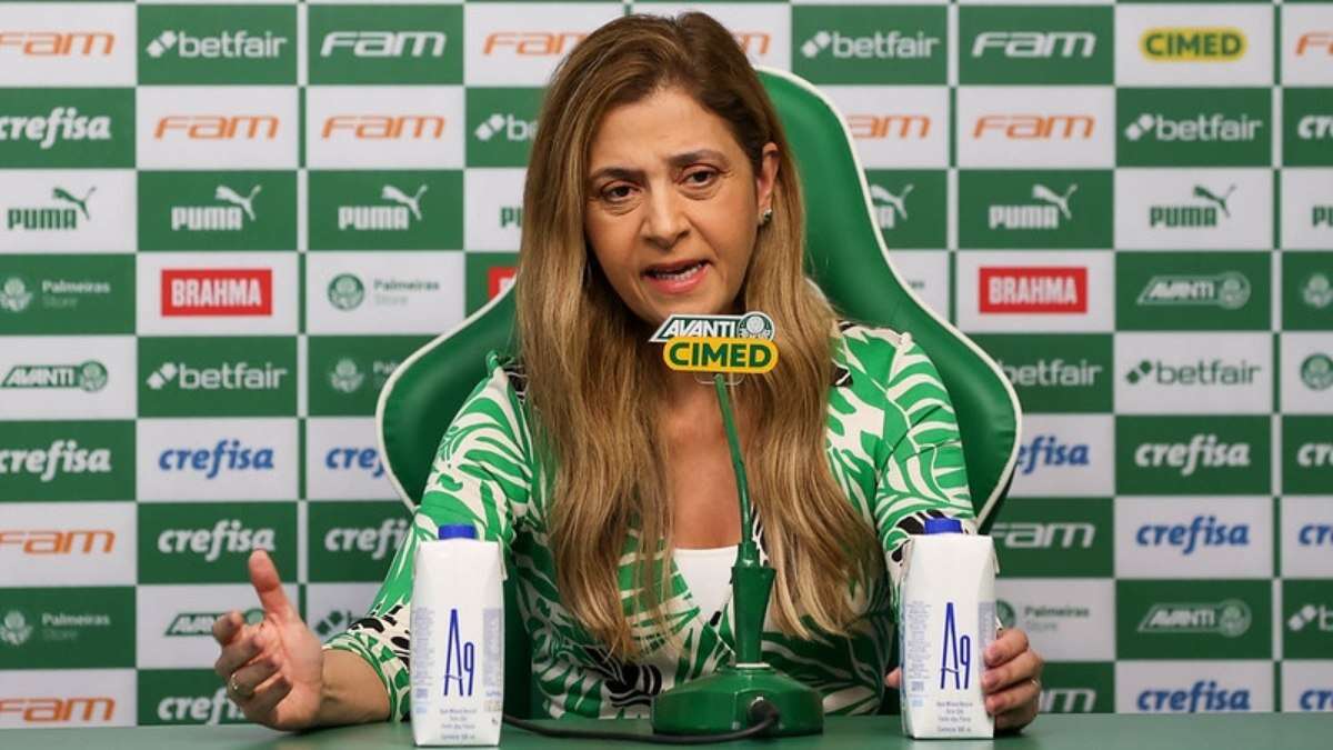 Leila debocha de crise do Corinthians: 'Hoje o patrocínio é zero'