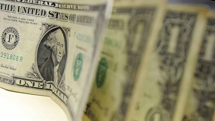 Dólar tem alta e fecha em R$ 5,623 em meio às incertezas do Renda Cidadã