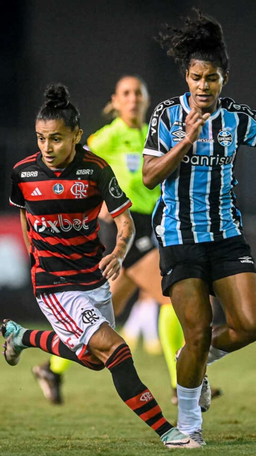 Flamengo e Grêmio empatam em jogo equilibrado no Brasileirão feminino