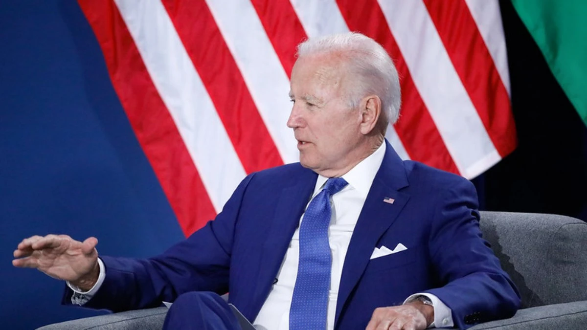 Biden volta a pedir restrição de armas após novo ataque no Texas