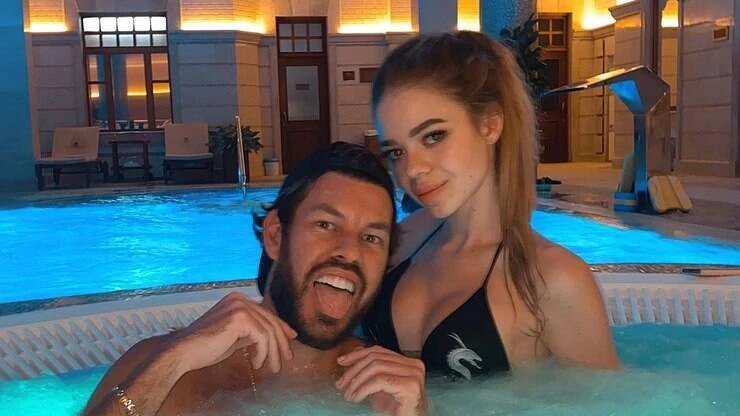 'Parça' de Neymar tem vídeos íntimos vazados nas redes sociais