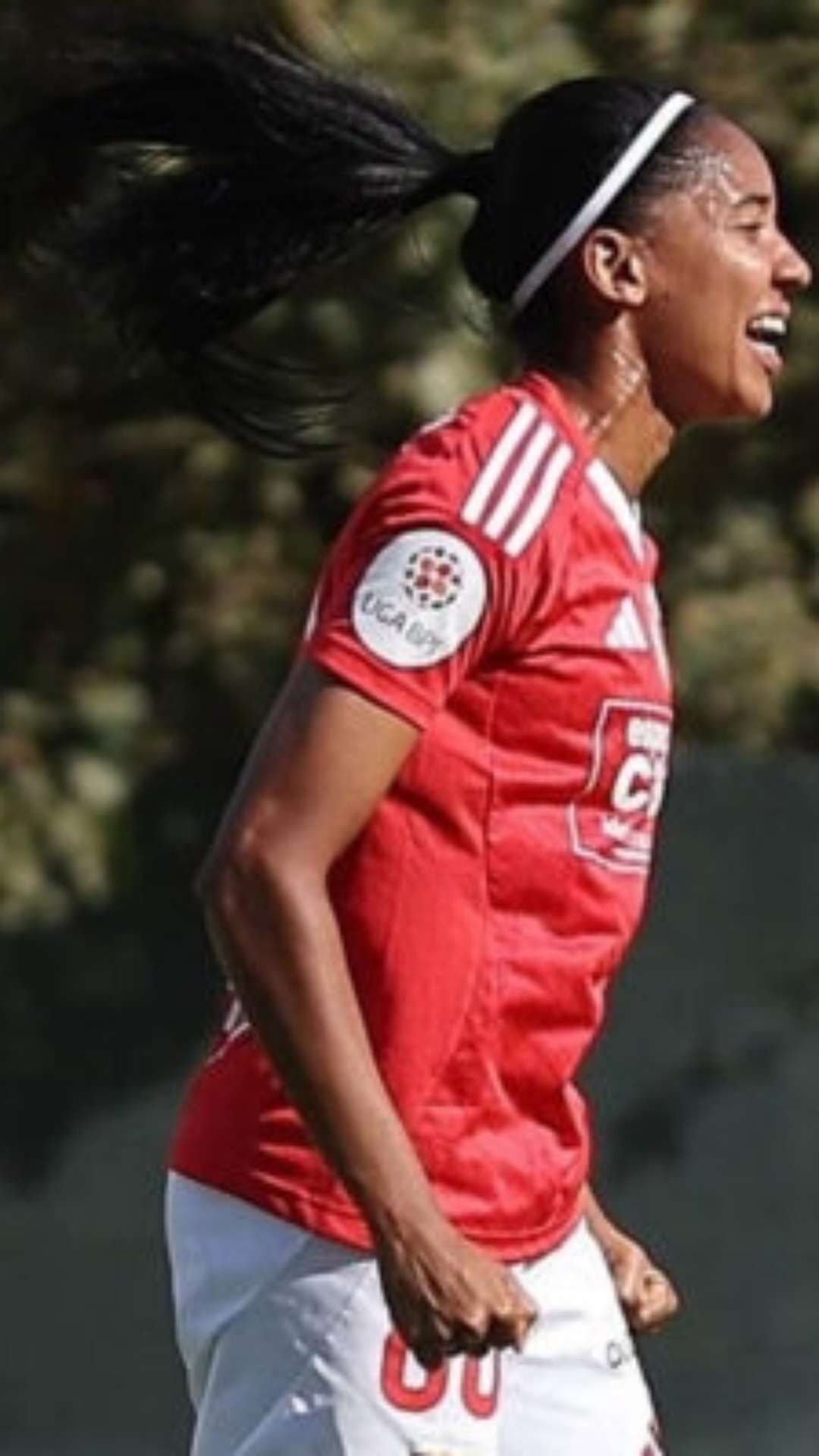 Laís Araújo, do Benfica, brilha e marca o primeiro gol na temporada