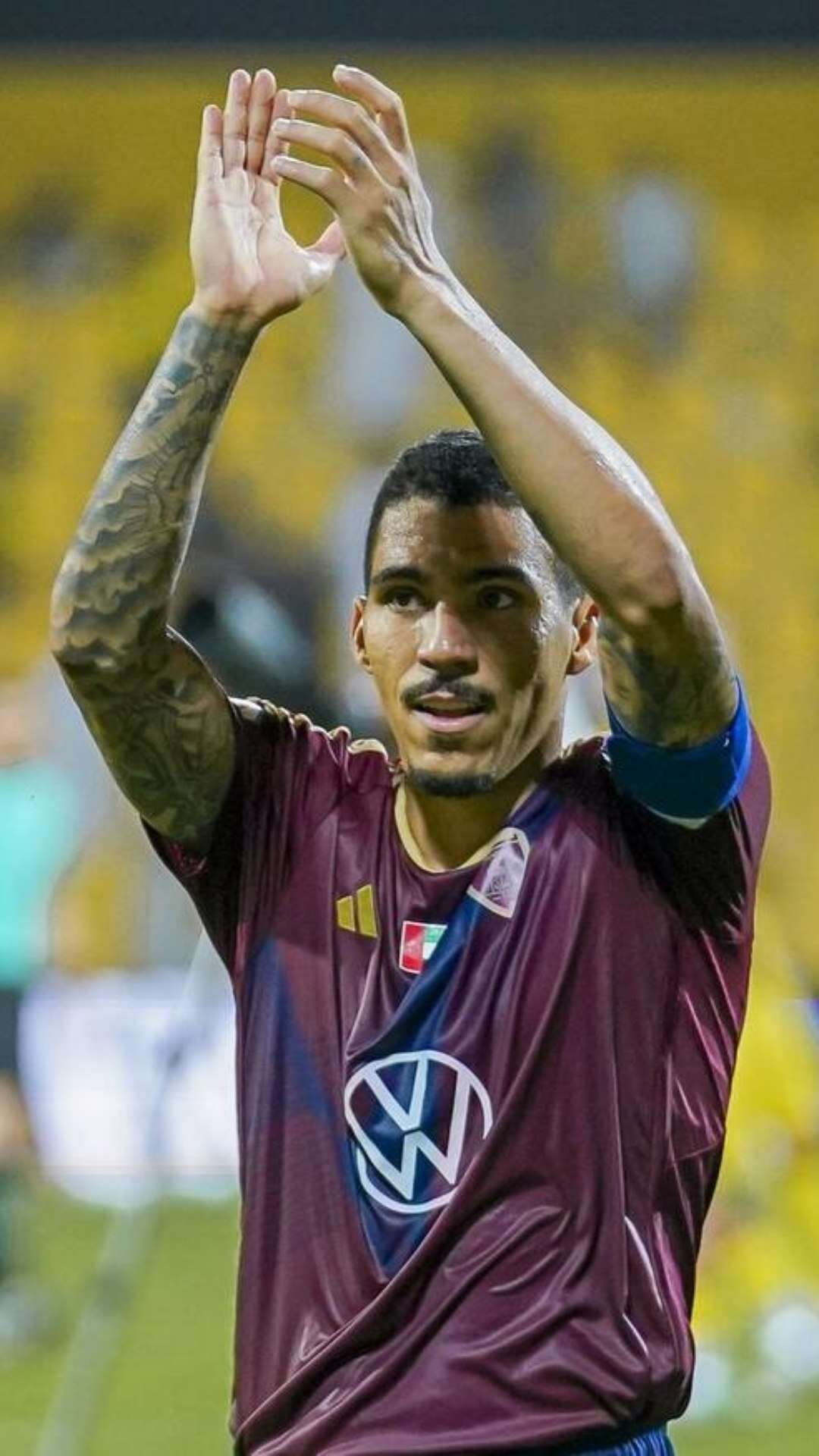 Allan inicia trabalhos físicos antes de se apresentar ao Botafogo