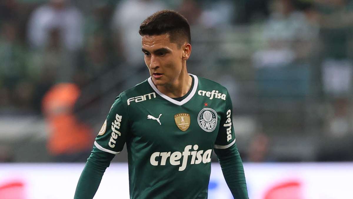 Palmeiras terá cinco jogadores emprestados de volta em 2025; veja a lista