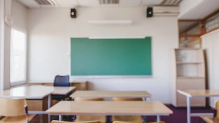 Escolas estaduais do RJ têm pouca adesão em primeiro dia de volta às aulas