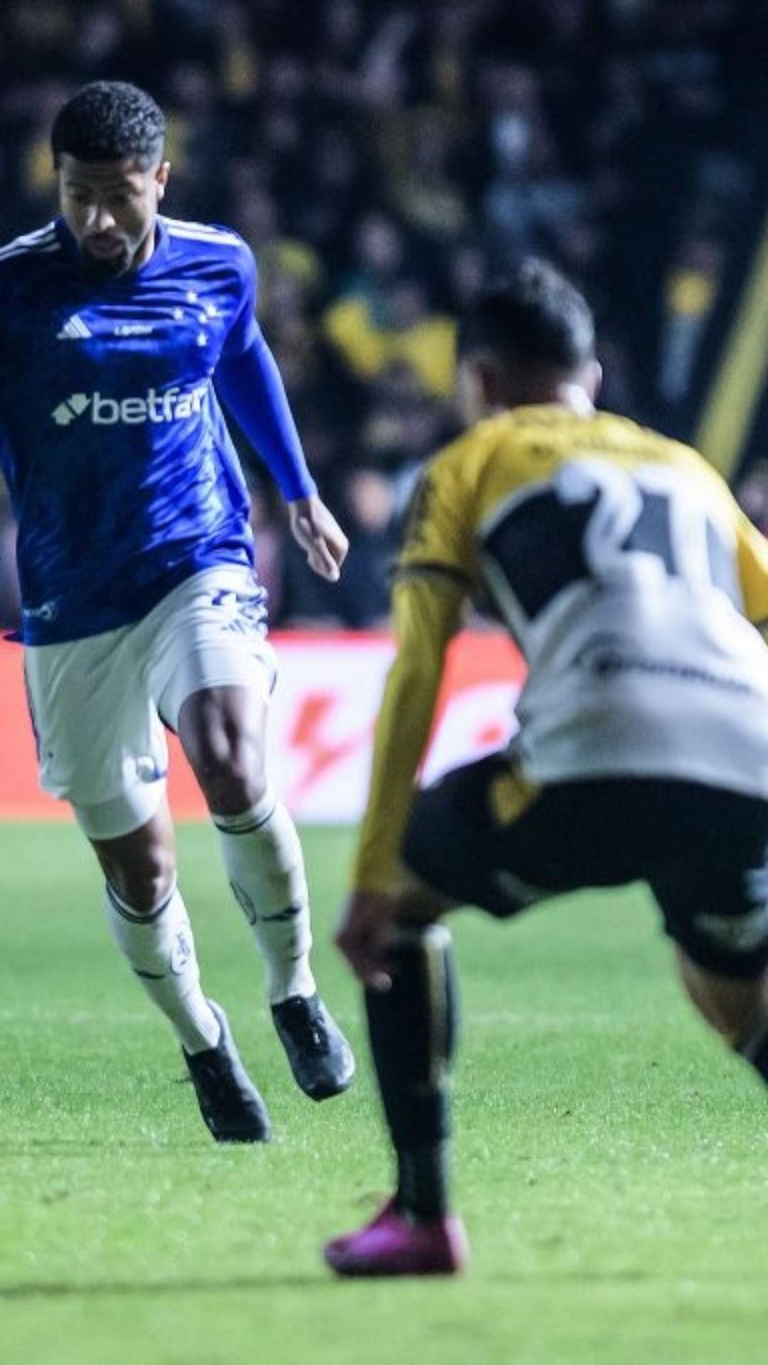 Cruzeiro recebe Criciúma e aposta em histórico favorável para engatar vitória