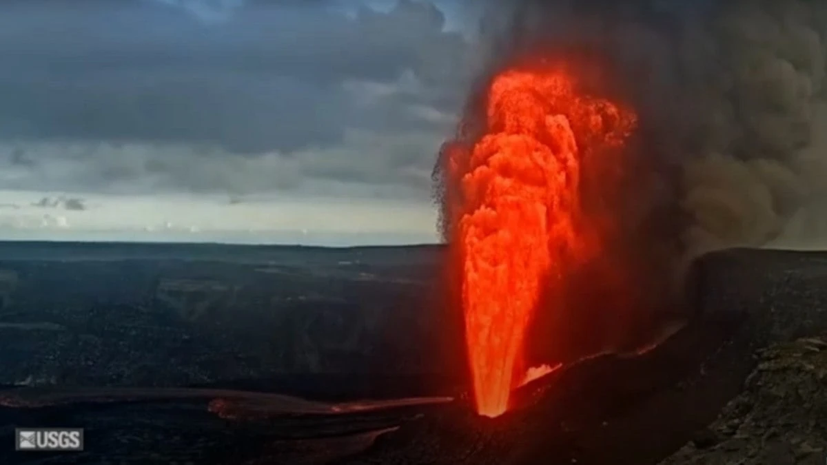 Vulcão entra em erupção e lança lava de até 365 metros no Havaí