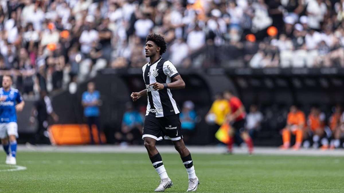 Corinthians negocia para ampliar empréstimo de Talles Magno