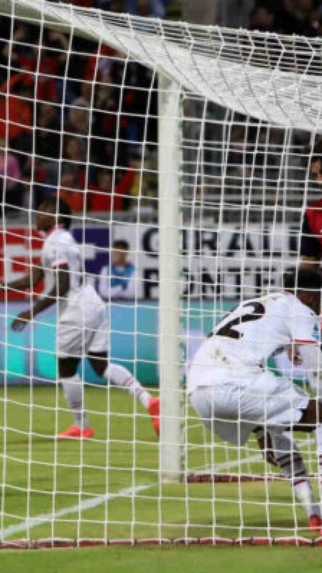 Milan leva gol no fim e só empata com o Cagliari pelo Italiano