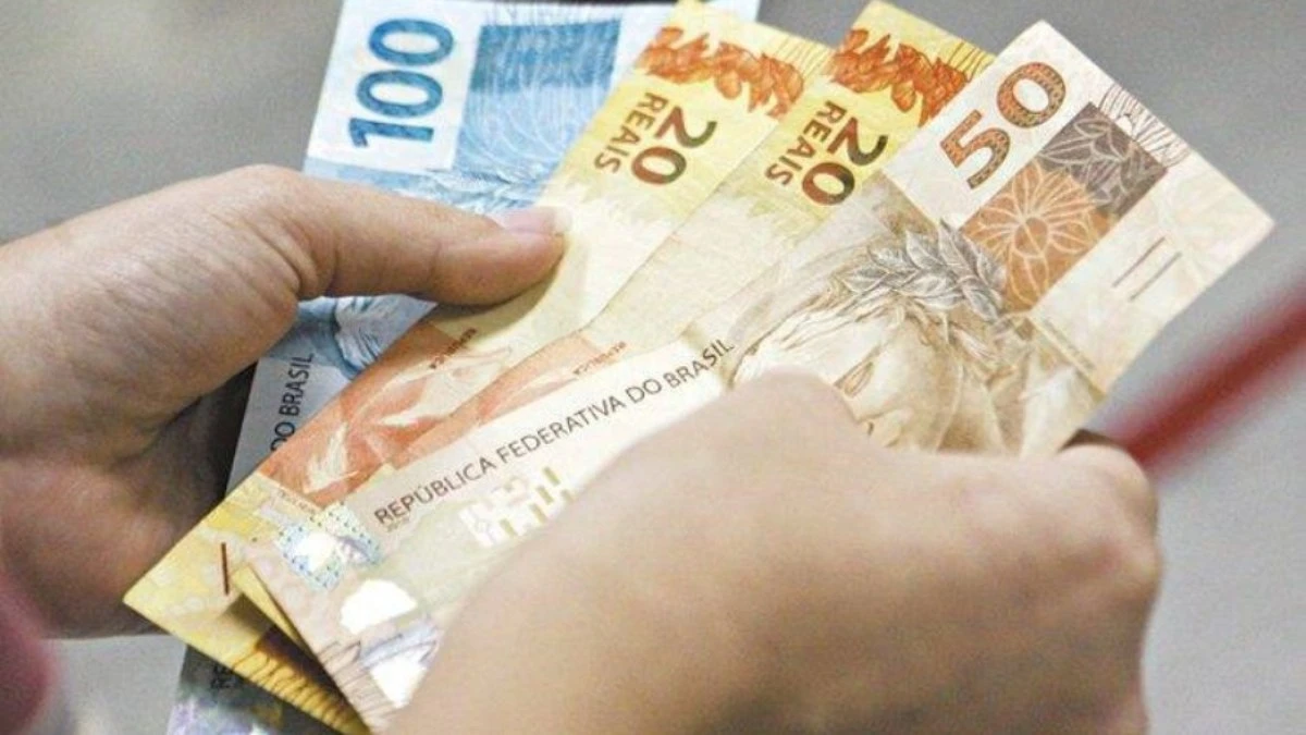 Bancos privados podem oferecer consignado CLT a partir de hoje