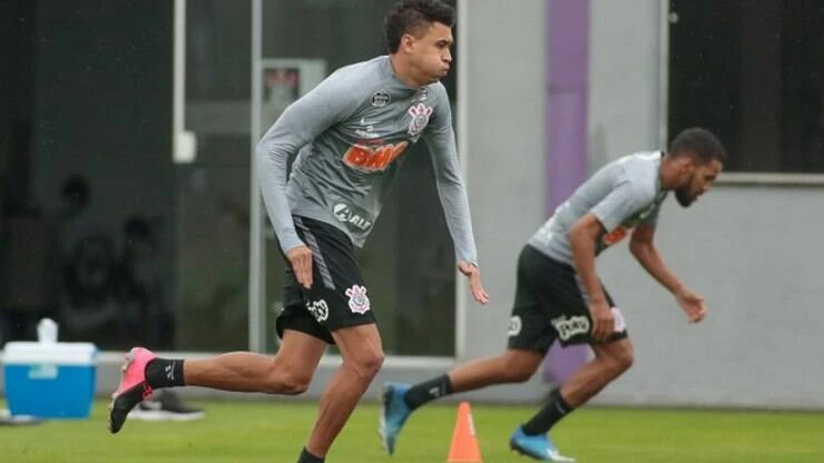 Covid-19 atrasa volante do Corinthians e Cantillo pode desfalcar a Colômbia