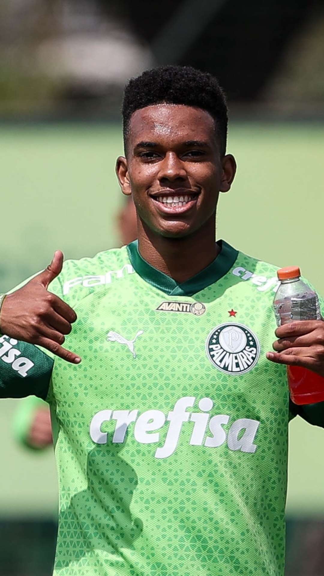 Estêvão e Marcos Rocha iniciam transição no Palmeiras