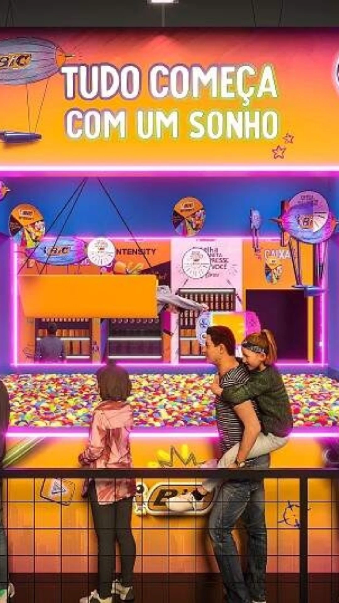 Novidade na CCXP23, BIC une educação e diversão dentro do Fortnite