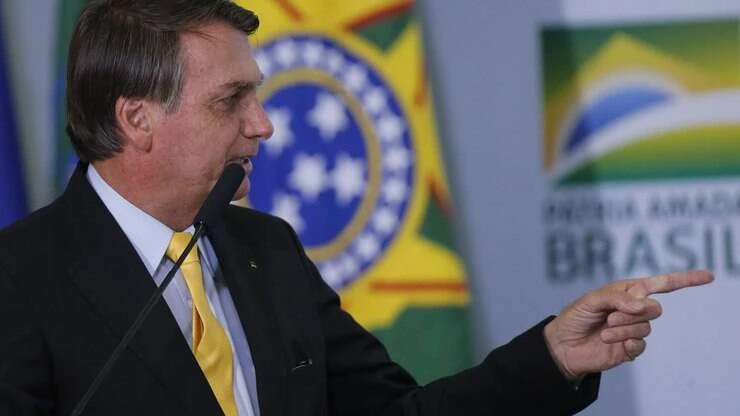 Bolsonaro volta a afirmar que 