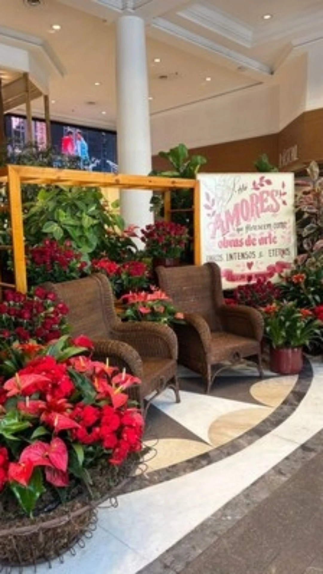 Pátio Higienópolis apresenta Jardim Especial para celebrar Dia dos Namorados, assinado pelo paisagista Vic Meirelles