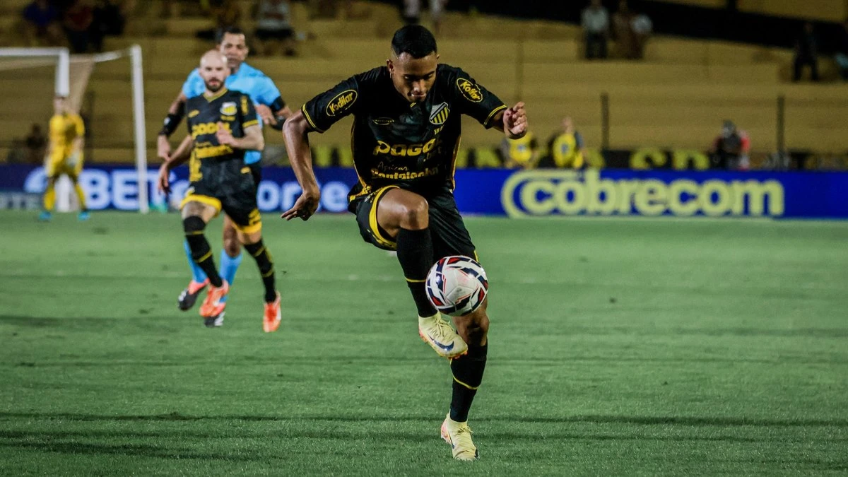 Airton Moisés ganha espaço no Novorizontino e vibra com vitória