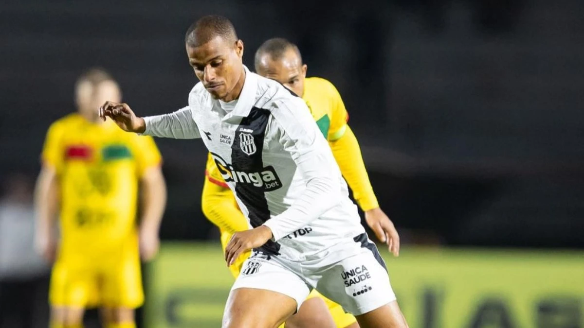 Lucas Cândido exalta caráter do time e celebra acesso com a Ponte