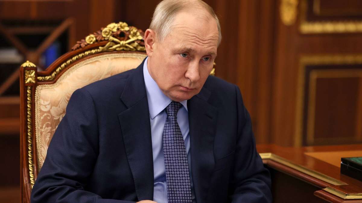 Vladimir Putin deve concorrer à reeleição em 2024, diz agência