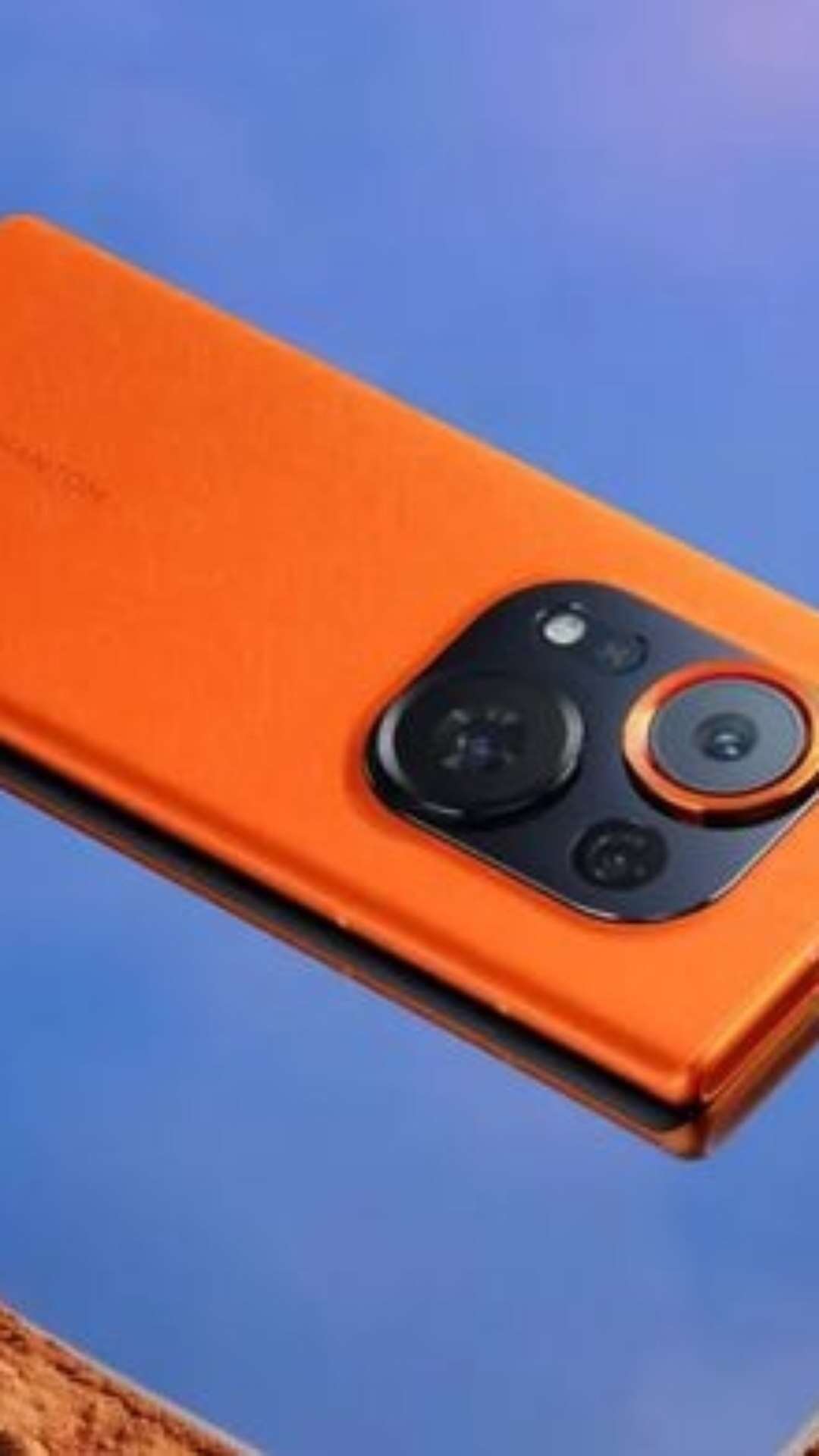 MWC 2024 | Tecno mostra celular perfumado, capas com cores misturadas e mais