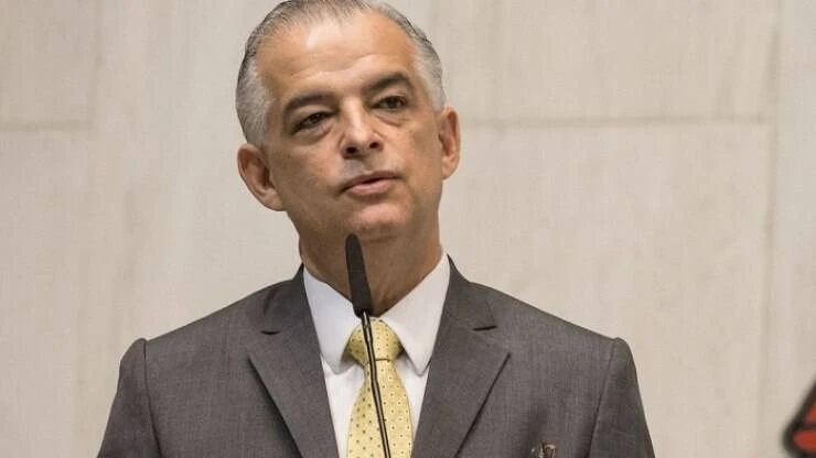 Márcio França deseja boa sorte para Boulos e Covas, mas não declara apoio