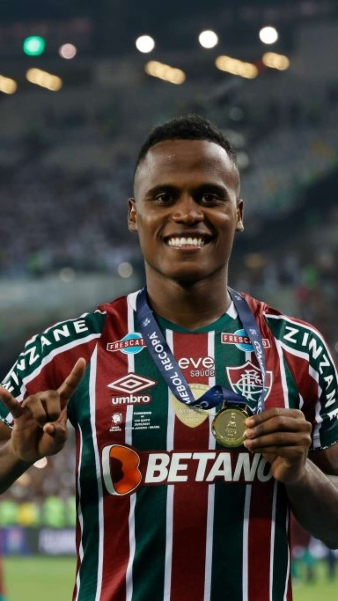 Fica ou vai embora? O futuro de Jhon Arias no Tricolor das Laranjeiras