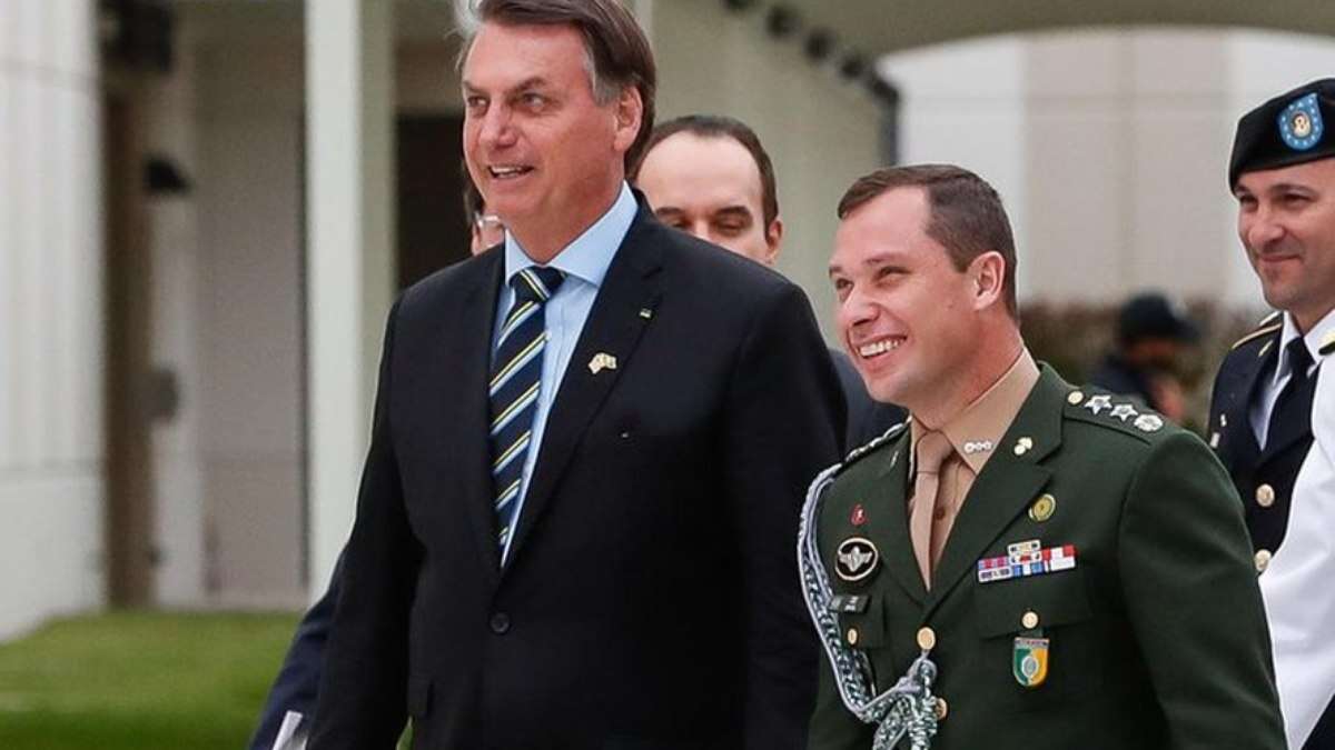 Bolsonaro deve ser incriminado pela PF nesta semana; veja casos