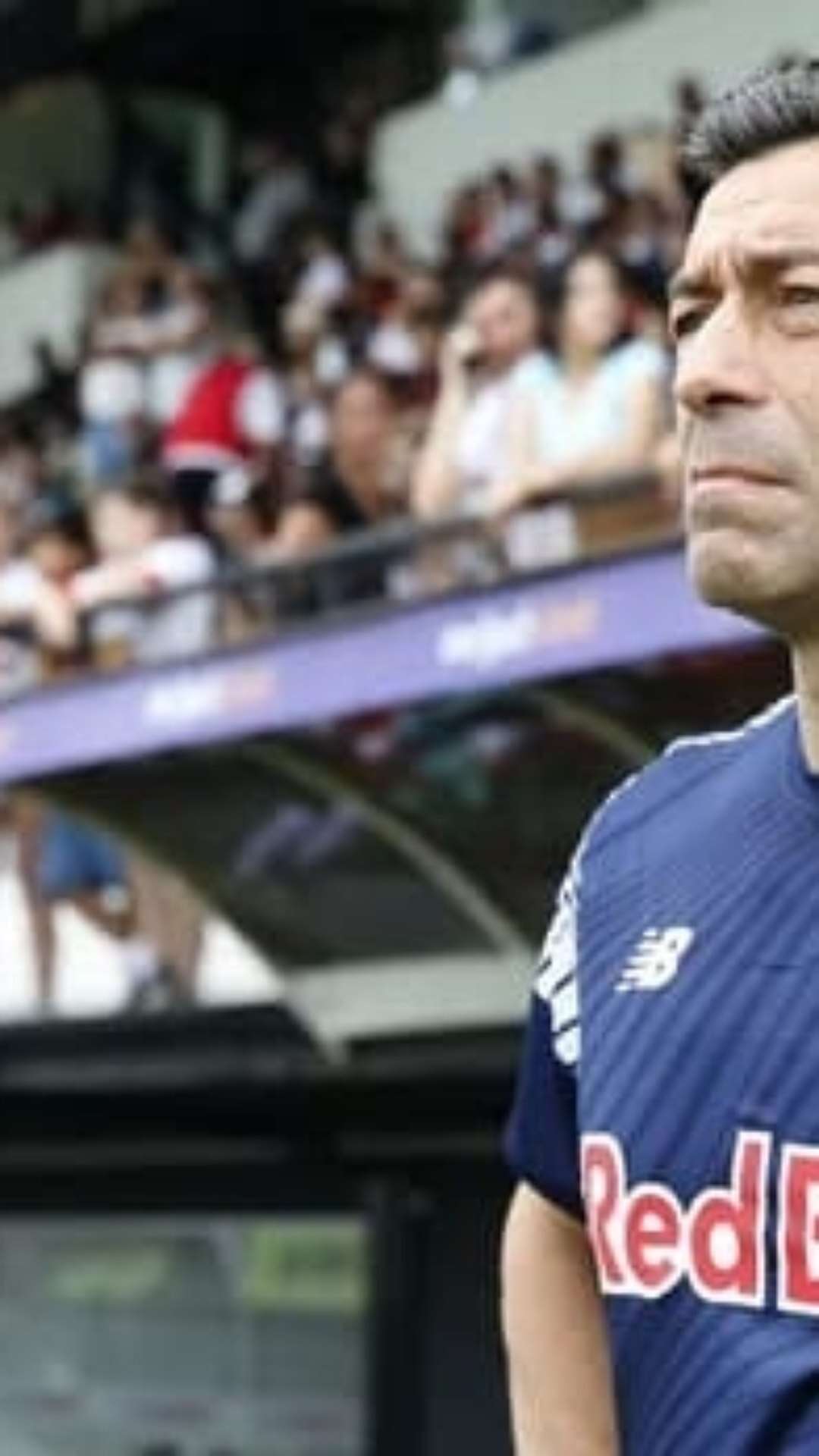 Novo treinador Pedro Caixinha terá comissão técnica fixa