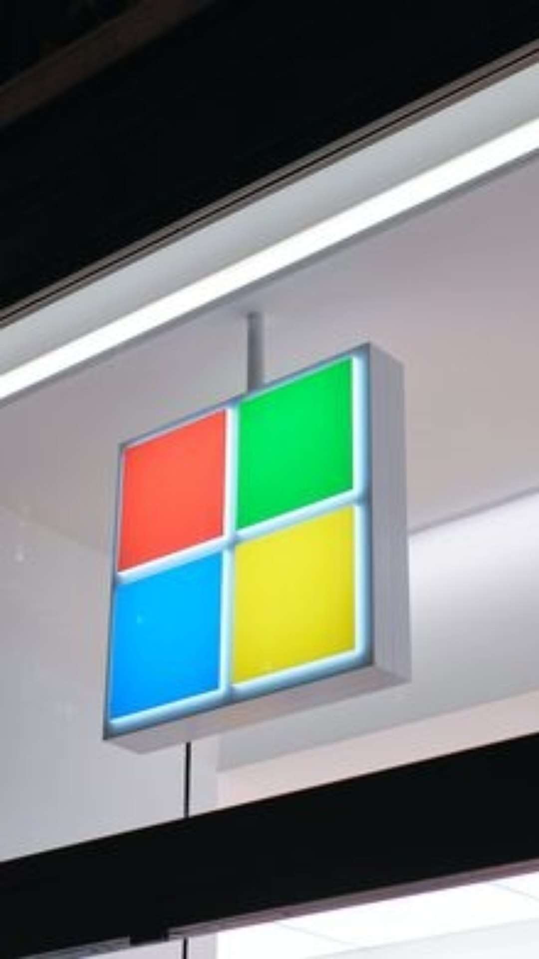 Plano B? Microsoft lança Phi-2, seu novo modelo próprio de IA