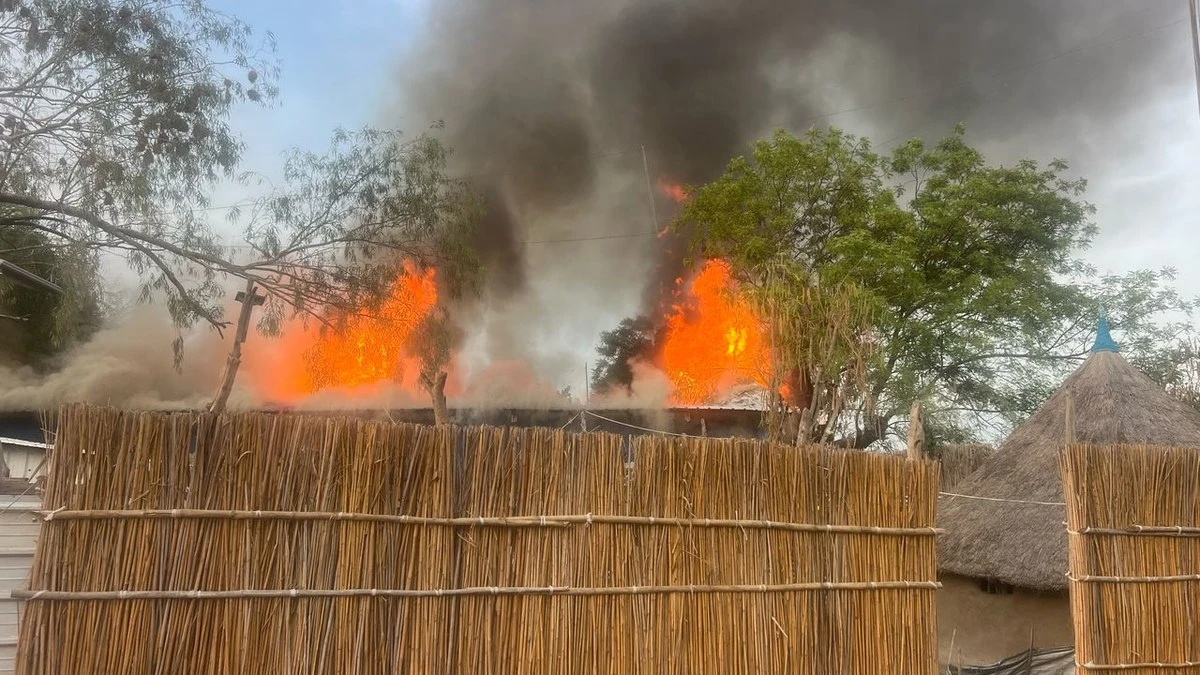 Bombardeio destrói hospital da Médicos Sem Fronteiras na África