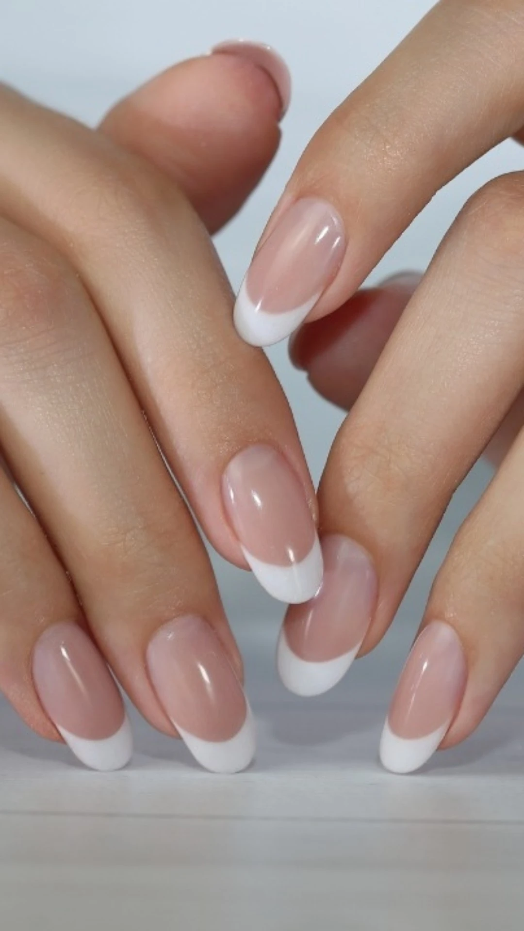 Francesinha com strass: veja 15 ideias para se inspirar e embelezar as unhas