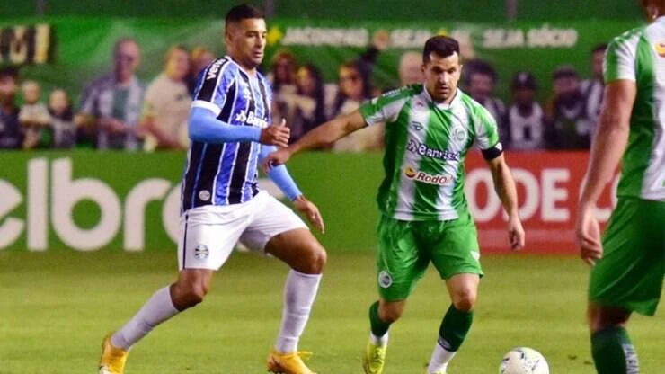 Virou padrão! Grêmio vence de novo por 1 a 0 e segue na Copa do Brasil