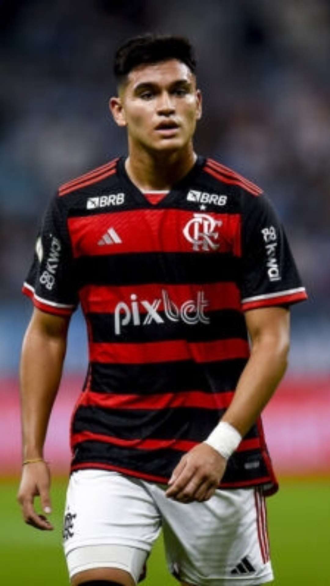 Alcaraz, do Flamengo, revela inspiração em Erick Pulgar