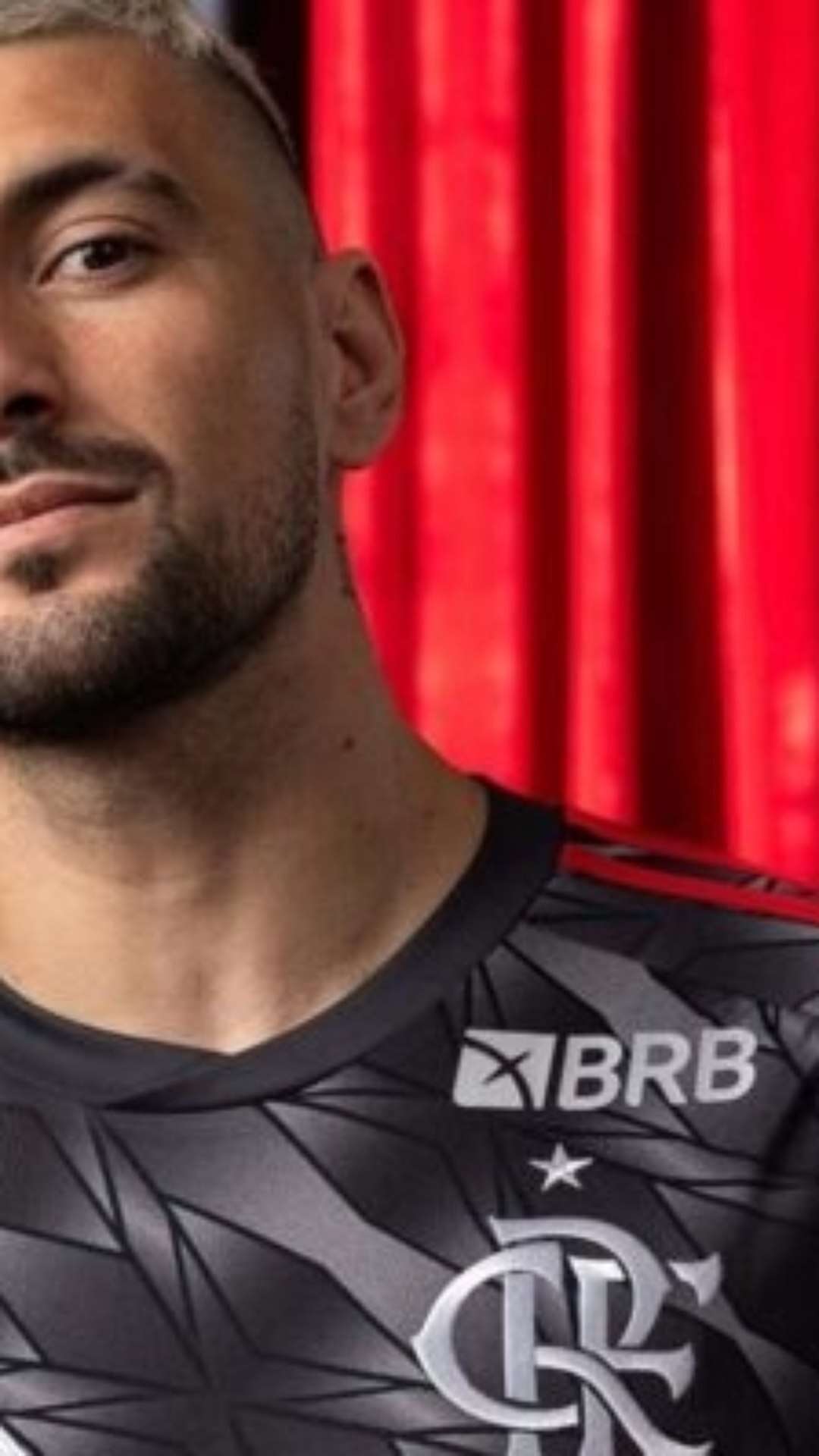 Flamengo e Adidas lançam terceiro uniforme para temporada; saiba valores