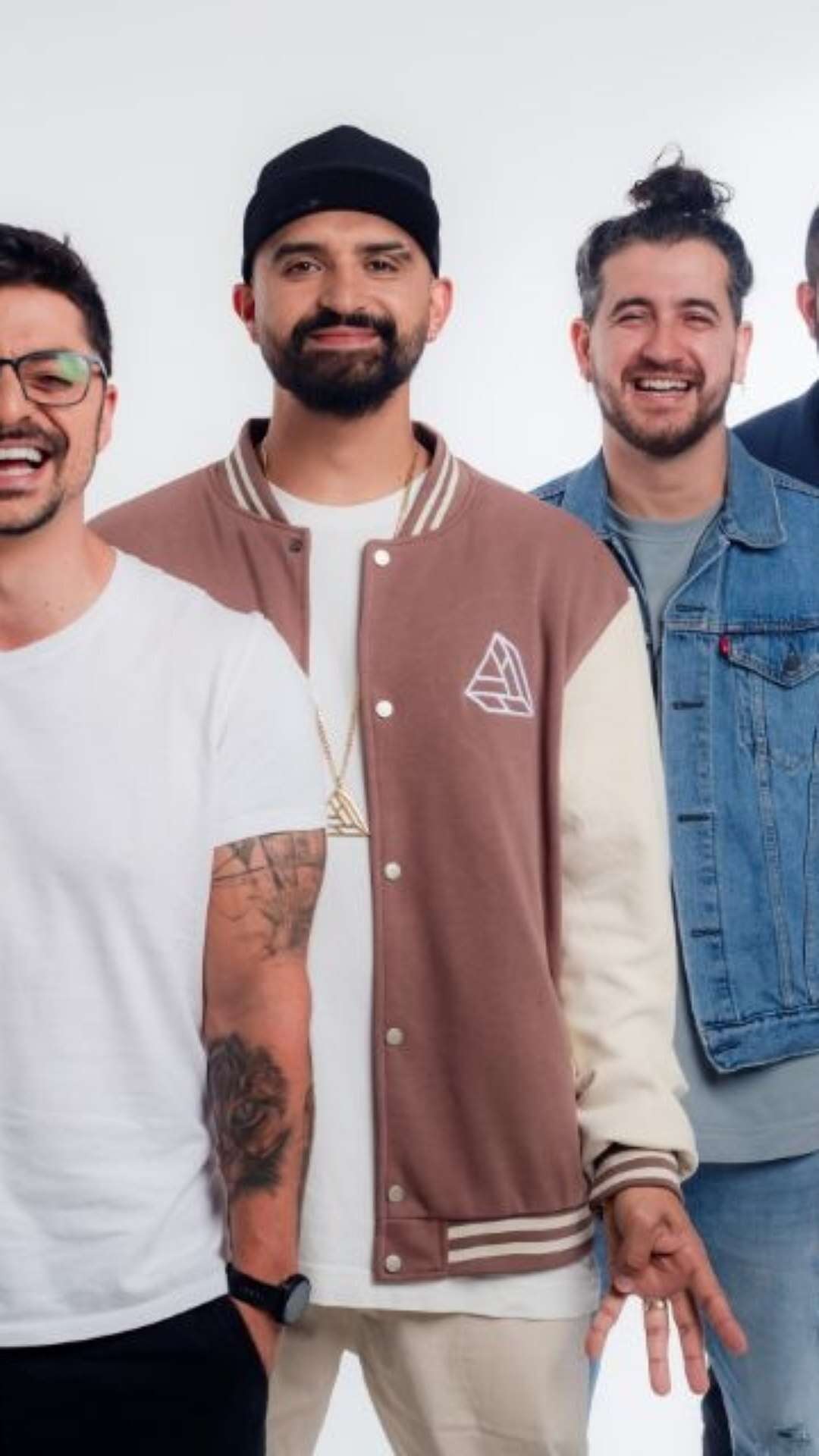 Grupo de stand-up comedy 4 Amigos se apresenta em Brasília