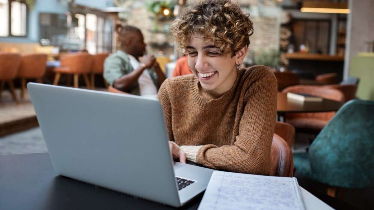 Eletrônicos para volta às aulas aparecem com descontos na Amazon