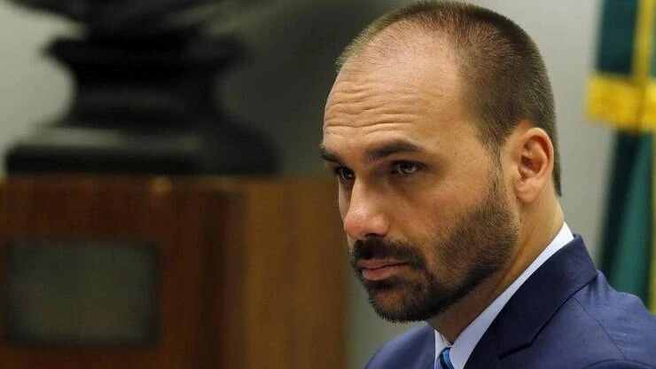 Eduardo Bolsonaro ajudou a planejar rádio conservadora, diz empresário