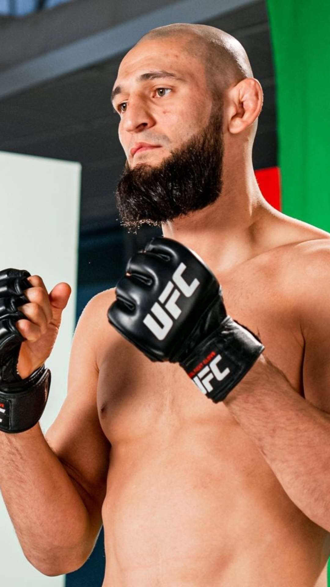 UFC Arábia Saudita perde presença de Chimaev em luta principal