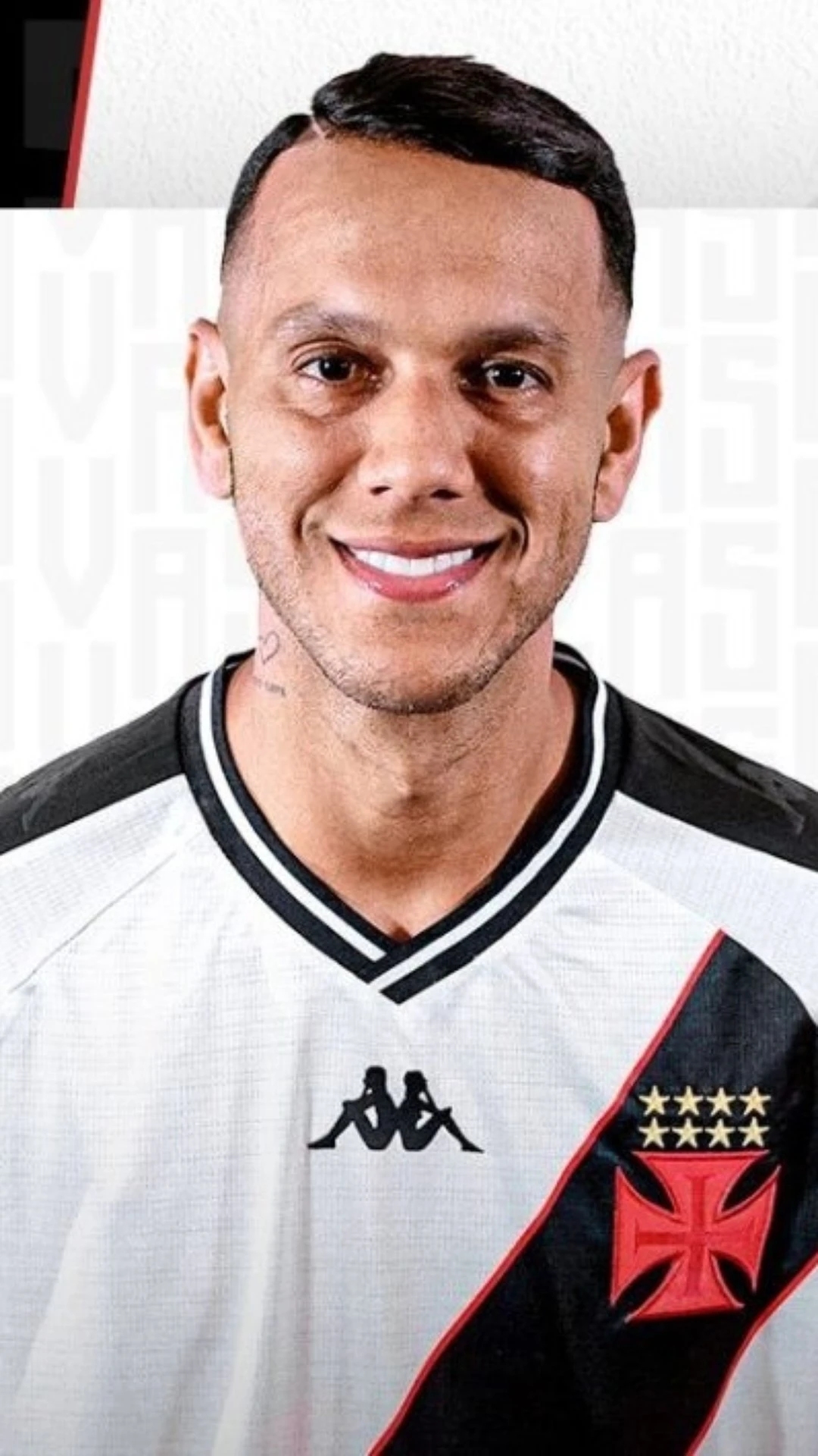 Souza é anunciado como o novo reforço do Vasco