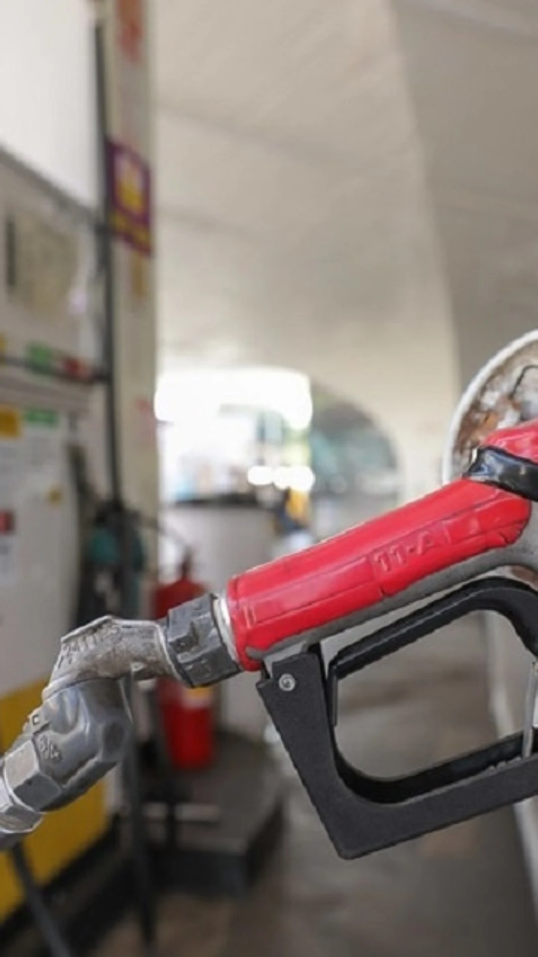 AGU pede investigação por possível cartel em preços de combustíveis