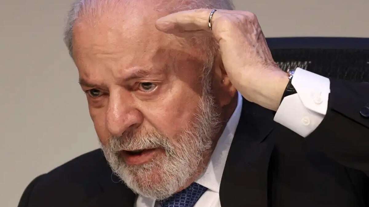 Aliados revelam a jornal como Lula se acidentou