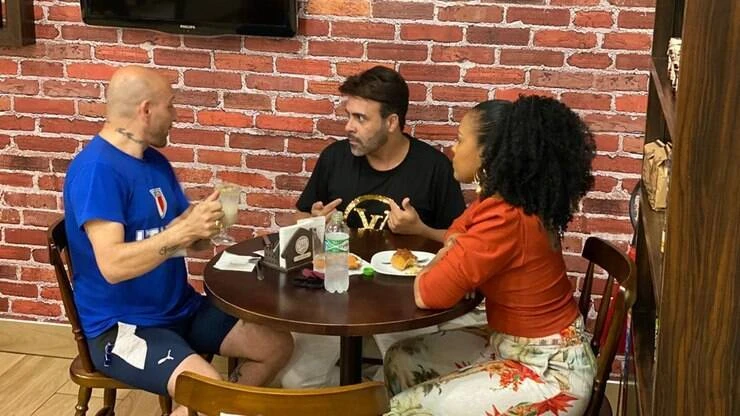 Sol Vega, Antonella e Rodrigo Oliver iniciam gravações de série