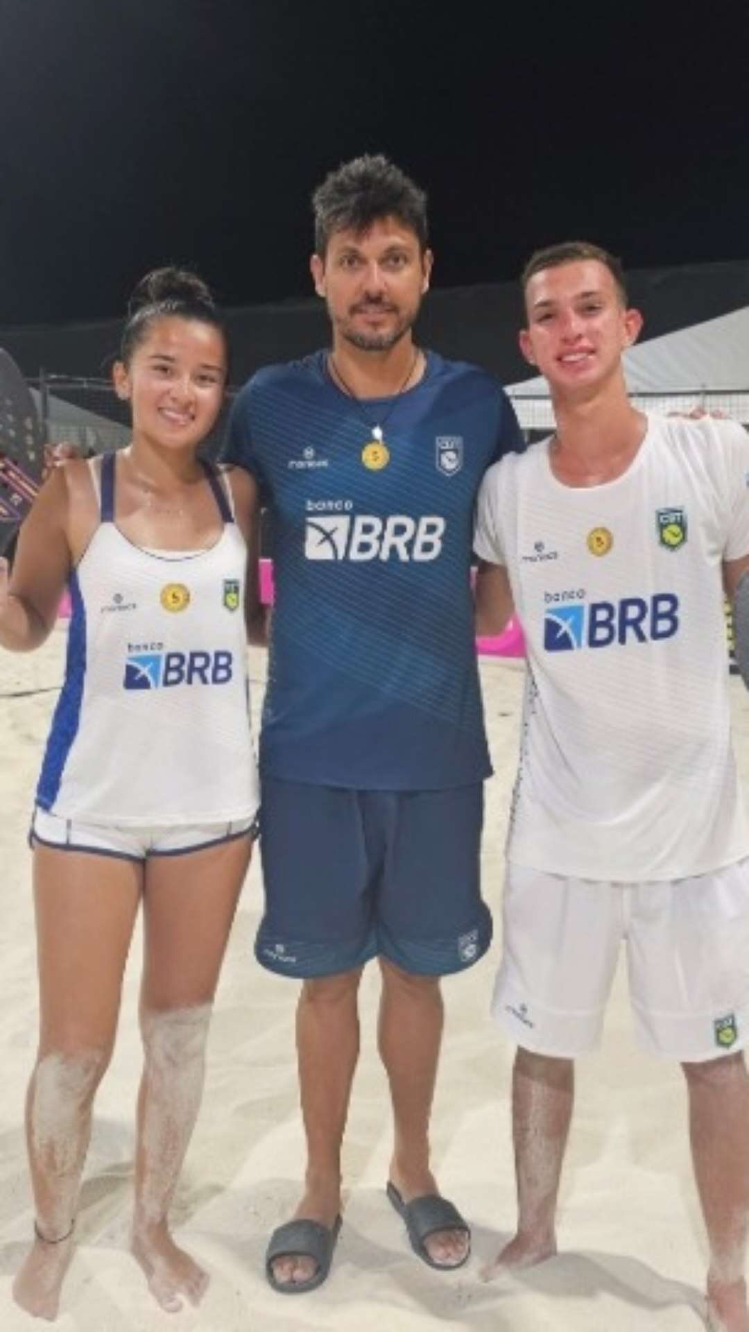 Santista Marcus Ferreira comanda time juvenil do Brasil na busca pelo bicampeonato Mundial de Beach Tennis