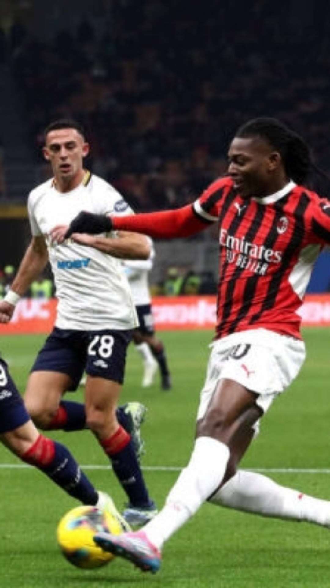 Milan fica só empate com o Cagliari pelo Campeonato Italiano