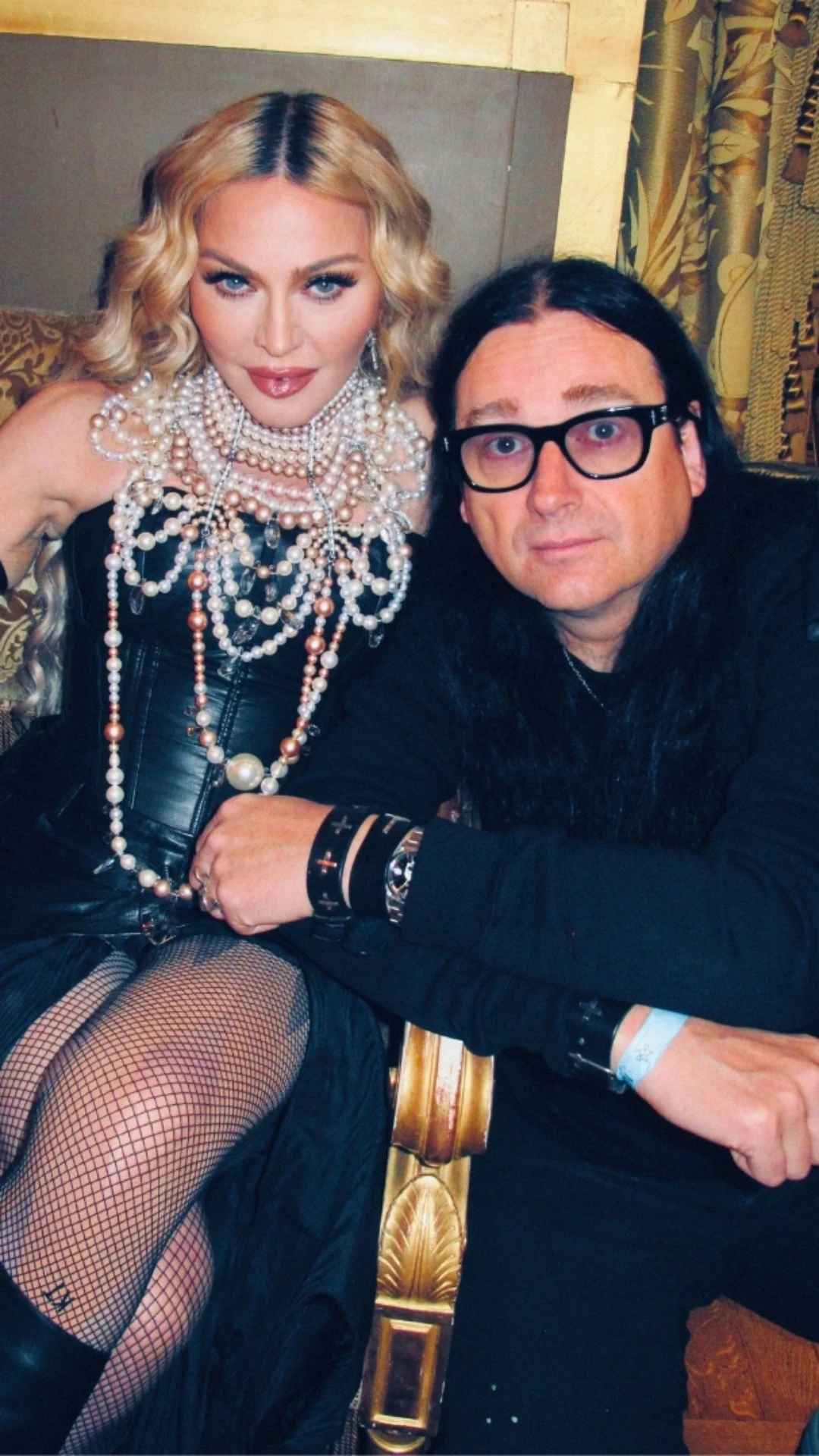 Madonna protagoniza campanha histórica que celebra centenário do Itaú Unibanco