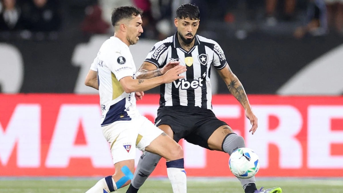 LDU x Botafogo: saiba onde assistir ao jogo de hoje, 21/08