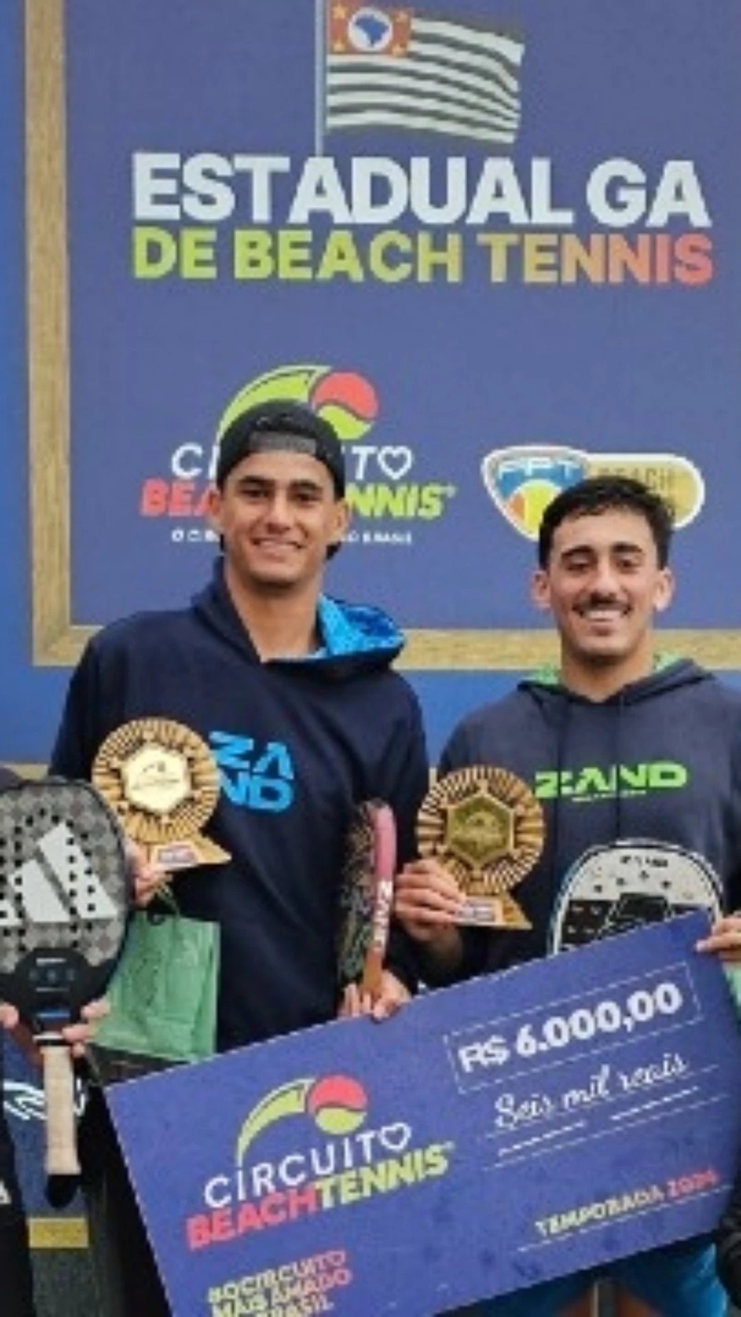 Mais jovem top 10 do mundo pelo Brasil, Daniel Mola é campeão da 14ª etapa do Circuito Beach Tennis em Valinhos (SP)