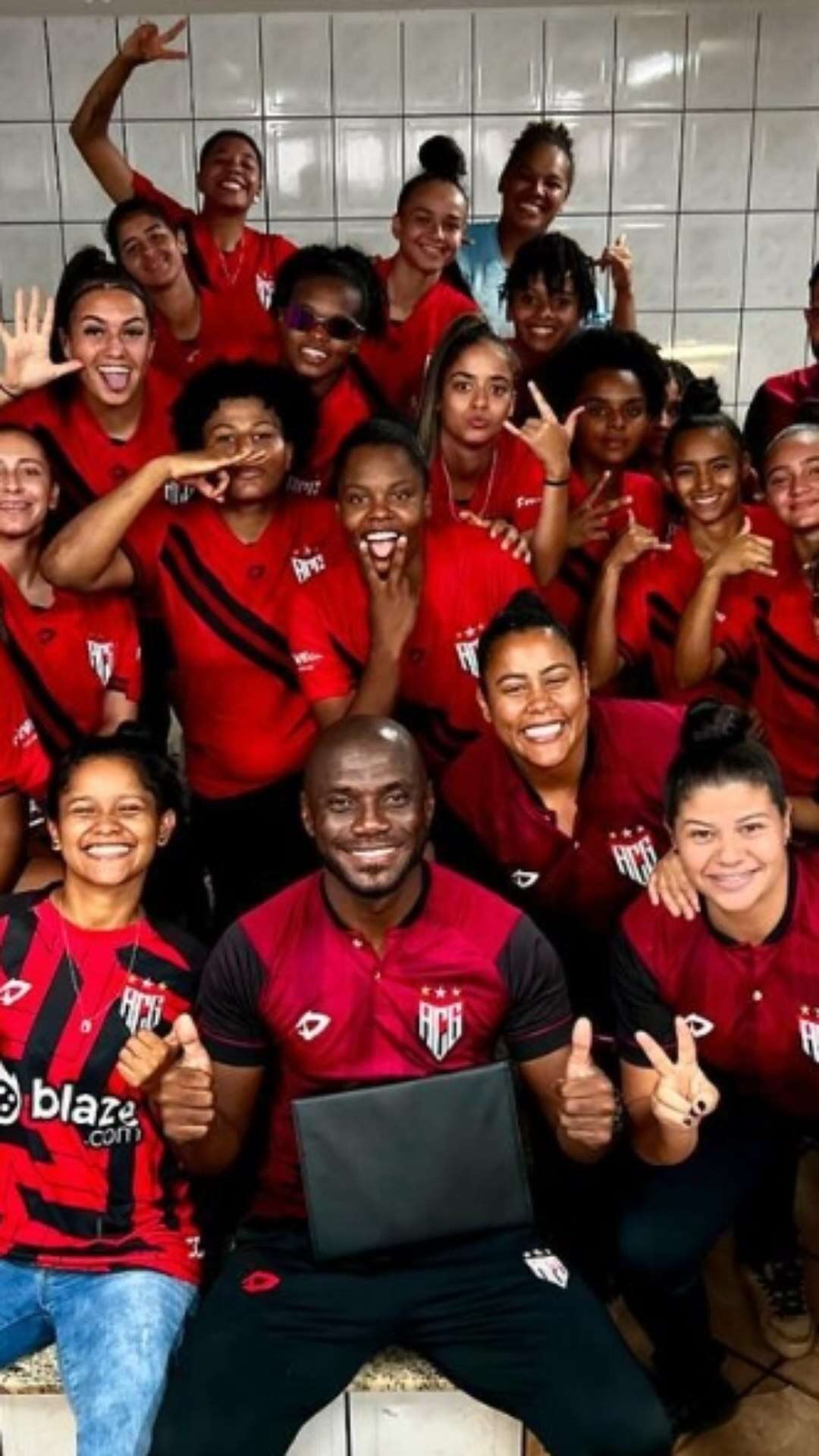 Atlético-GO é vice-campeão do Goianão feminino em 2024