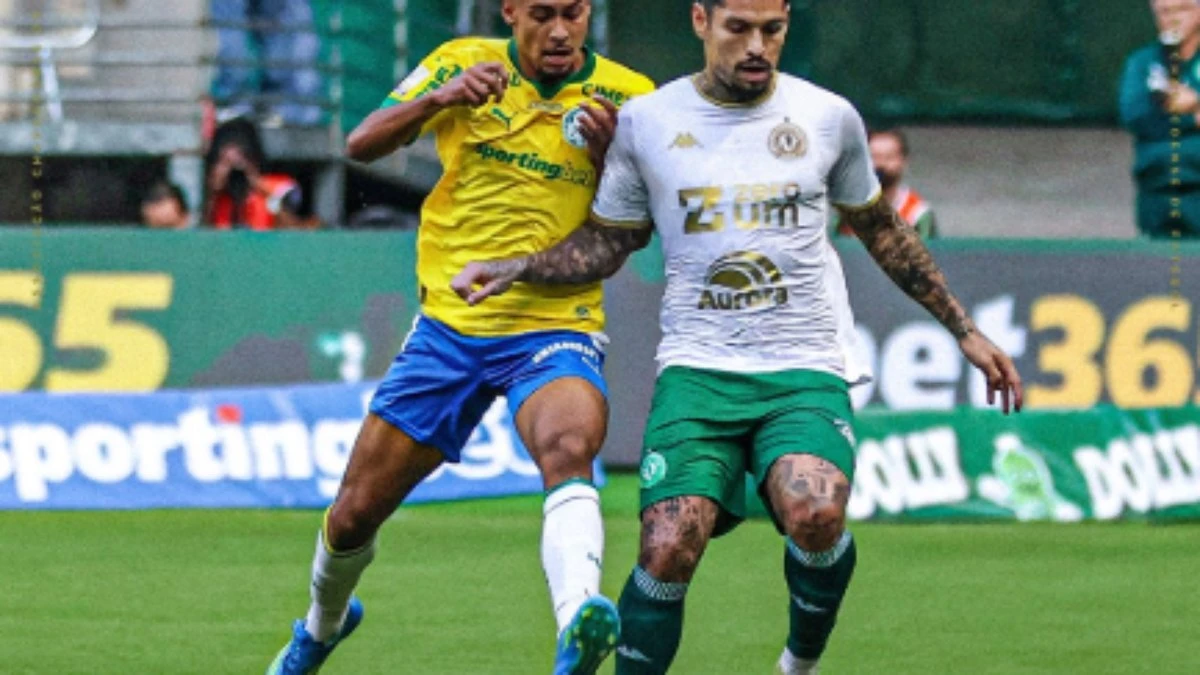 Áudio expõe juiz ignorando VAR após ordem de atletas do Palmeiras