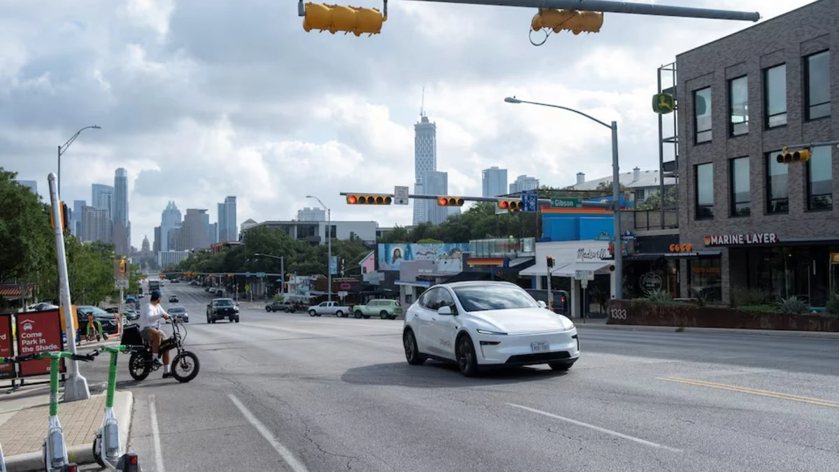 Motoristas de táxi e app virarão garçons em carros robôs, diz CEO