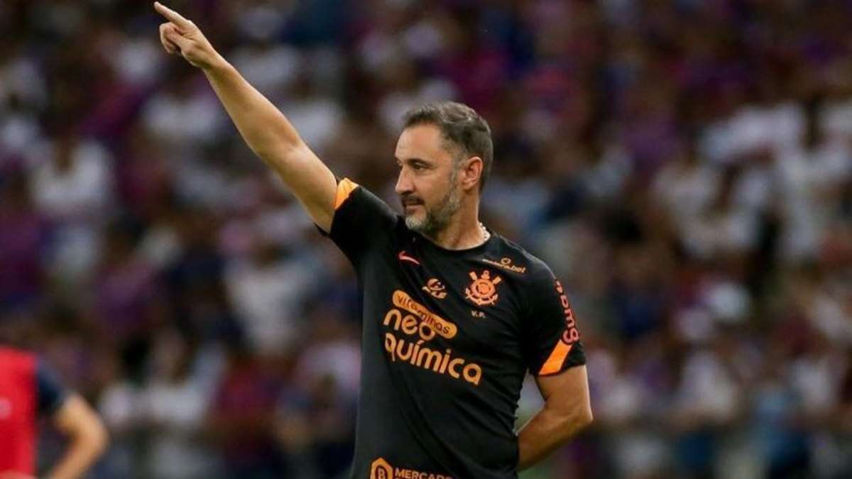 CAS determina que Corinthians pague valor milionário a Vítor Pereira; veja cifras